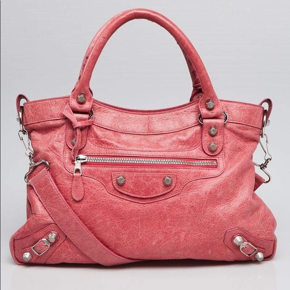 Balenciaga - Picture 1 of 8